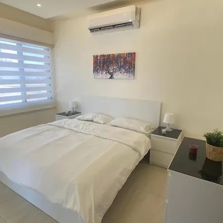 Dair Ghbar Apartment Amman Room photo